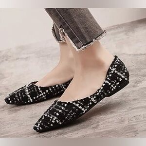 Elegant Black and White Women's Flats